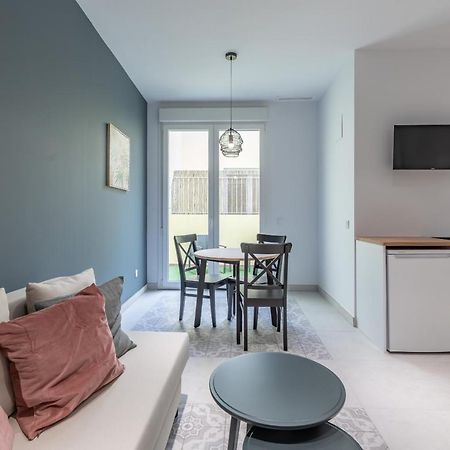 Chic & Comfortable Apartment, Private Terrace Valencia Eksteriør billede